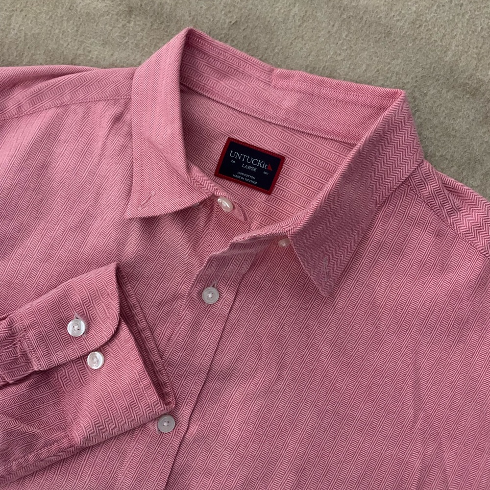 UNTUCKit Button Down Casual Pink Men Shirt Size L